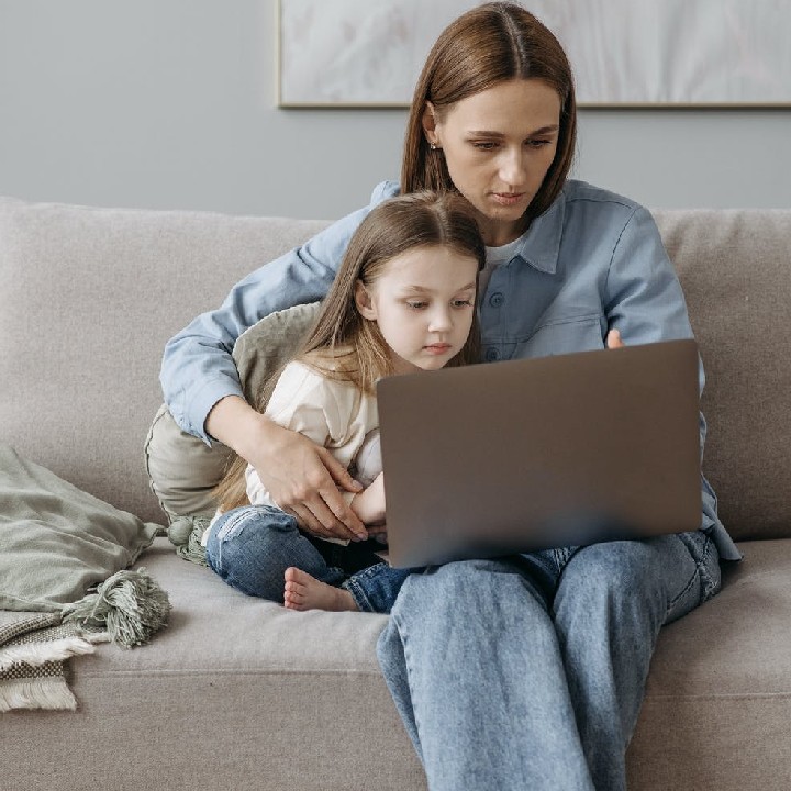 Mother and Daughter Quotes on Love and Bond