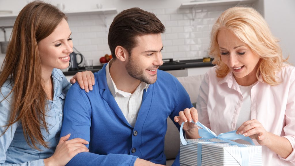 He Kicked His “Disrespectful” BrotherInLaw Out During Their Family’s