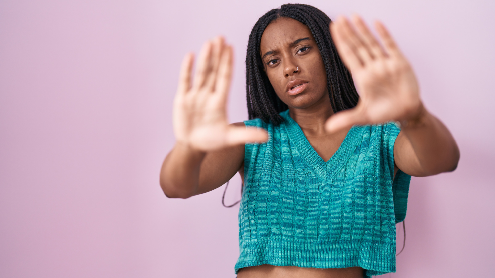 She Refused to Switch Seats With a 10YearOld Stuck in Economy for a